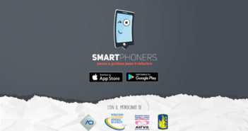 SMARTPHONERS ! « Range ton portable quand tu conduis » Affiche promotionnelle pour la campagne : SMARTPHONERS ! « Range ton portable quand tu conduis », avec la participation de l'Association mondiale de la route.